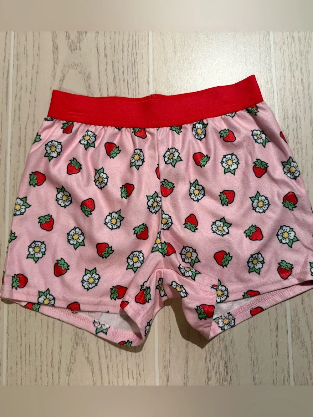 Strawberry‎ Shortcake Girls Pajama Set XS 4/5 Pink Red Shorts PJs NWT